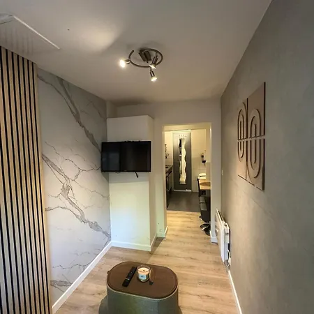 Apartamento Studio Cosy Aux Portes De Paris - Rer A A 15 Min